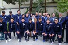  دیدار تیم ملی والیبال دانش‌آموزی ایران با رهبر انقلاب